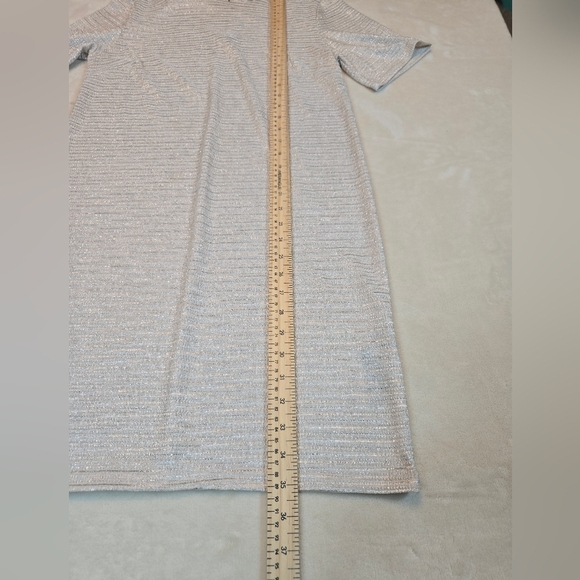 Silver And Sparkly Short Sleeve Dress Perfect For New Years Christmas Engagement - Picture 6 of 7